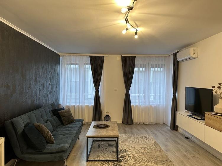 Apartament cu 2 camere decomandat în Exterior Vest