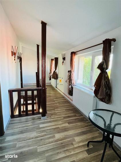 Casă cu 3 camere cu Teren 300 Mp în Brazi