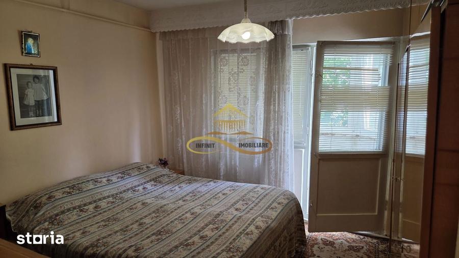 Apartament cu 2 camere decomandat în Central