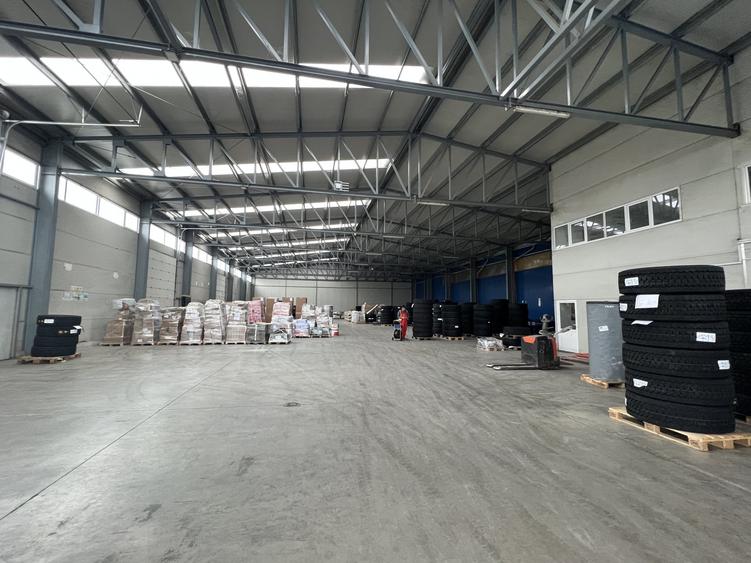 Spațiu industrial, de 810 mp, în Florești