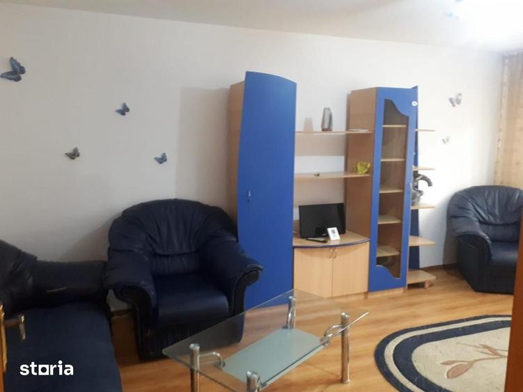 Apartament cu 2 camere în Piața Centrală