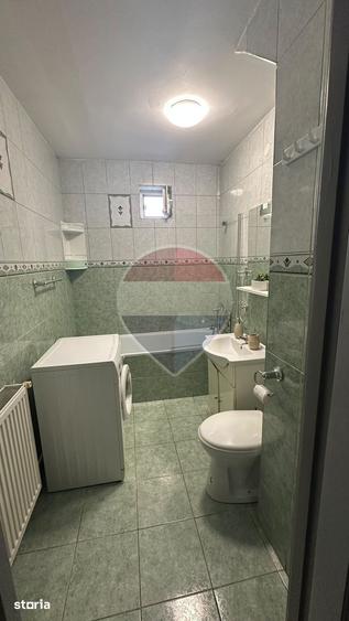 Apartament cu 2 camere decomandat, mobilat în Depozitelor
