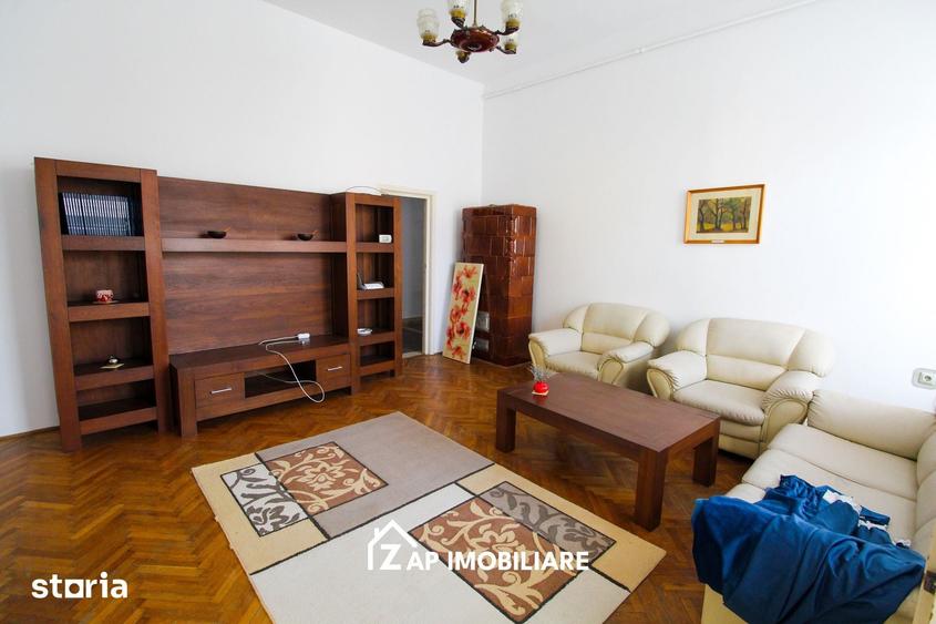 Casă cu 5 camere cu Teren 300 Mp în Central
