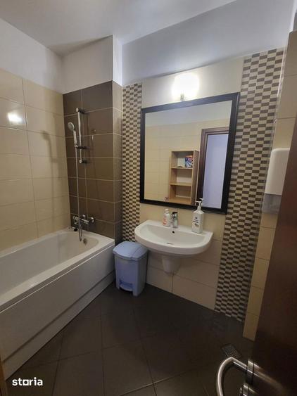 Apartament cu 4 camere în Titan