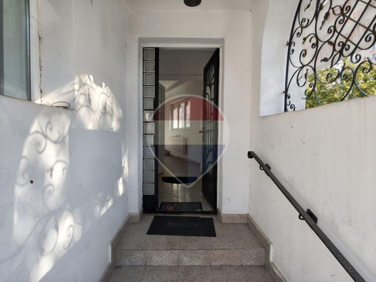 Birou, de 203.27000427246 mp, în Crângași