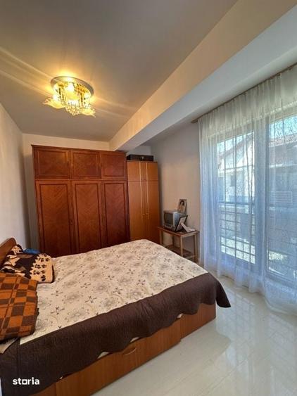 Casă cu 4 camere cu Teren 50 Mp în Central