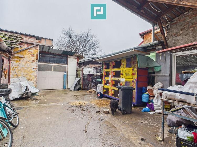 Casă individuală cu 4 camere cu Canalizare în Cetății