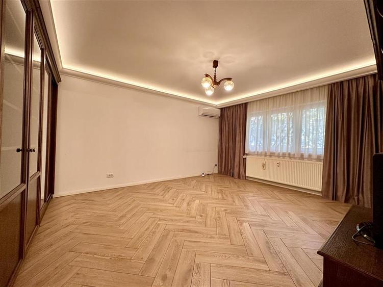 Inchiriere apartament cu 3 camere sos.Panduri - 4