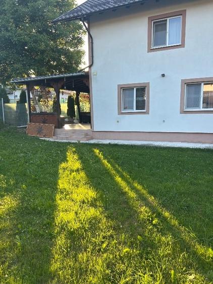 Casă cu 5 camere cu Teren 150 Mp în Sadova