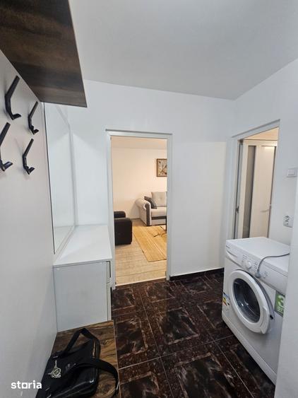 Apartament cu 2 camere decomandat în Gară