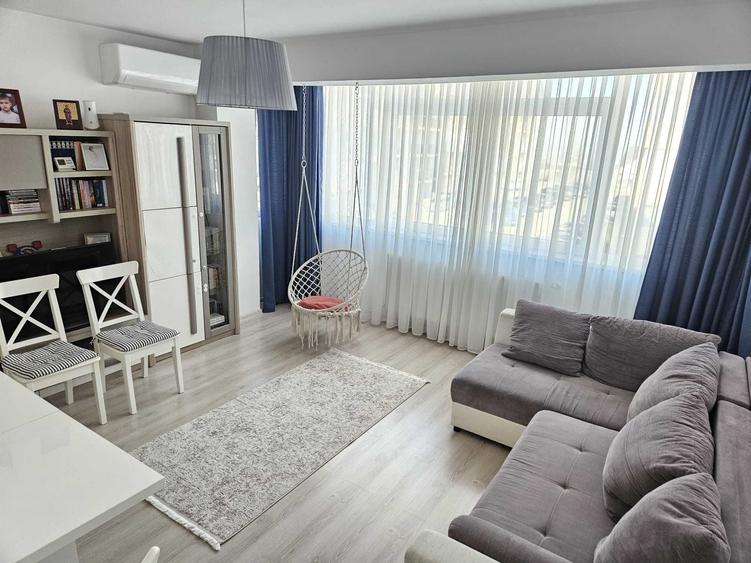 Apartament cu 2 camere decomandat în Ipotești