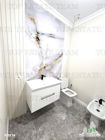 Casă cu 5 camere cu Teren 600 Mp în Central