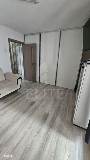 Apartament cu 3 camere decomandat în Între Lacuri