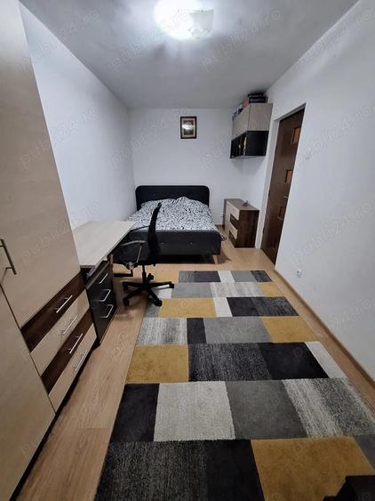 Apartament cu 3 camere decomandat în Ostroveni