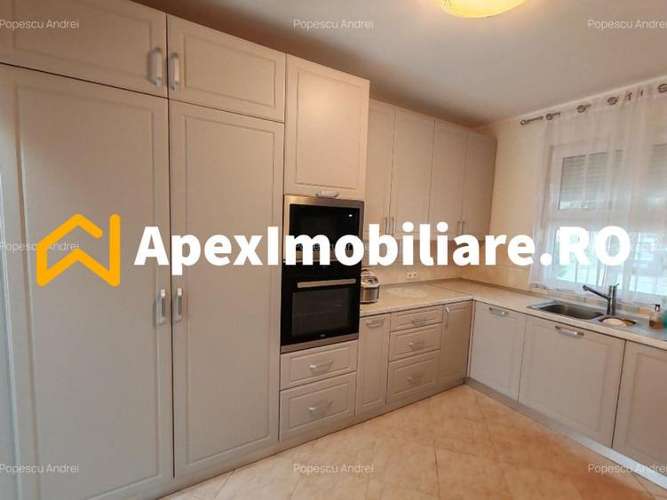 Casă cu 5 camere cu Teren 300 Mp în Corbeanca