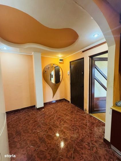 Apartament cu 2 camere decomandat în Miorița
