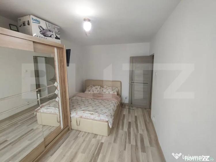 Apartament 3 camere, etaj 7/9 cu lift, 70 mp, zona Micro 6 - 10