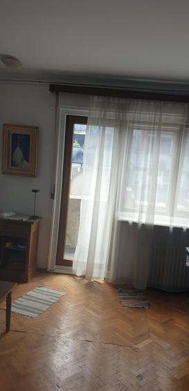Apartament cu 2 camere decomandat în Armeneasca