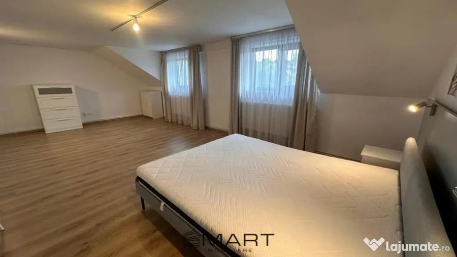 Casă cu 7 camere cu Teren 200 Mp în Ștrand