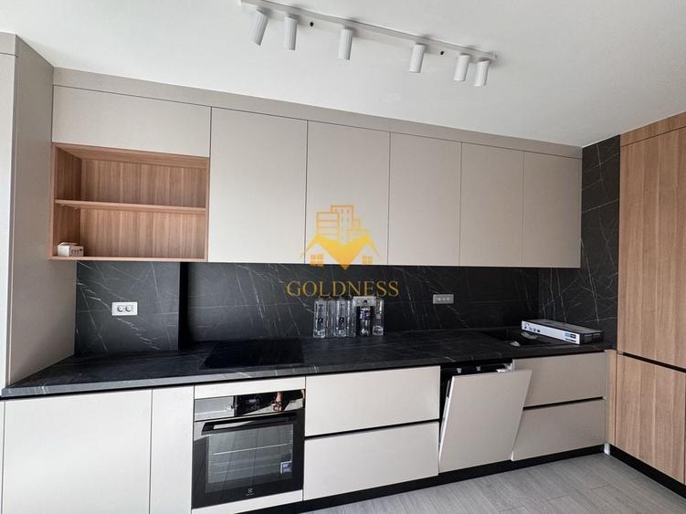 Apartament cu 3 camere decomandat, mobilat în Iris