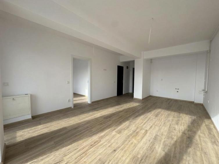 Apartament cu 2 camere semidecomandat în Șelimbăr