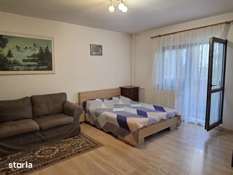 Proprietar,vand garsoniera, metrou Piata Muncii, 42 mp utili, etaj 4/8 - 1