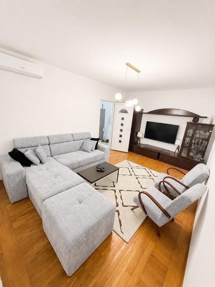 Apartament cu 2 camere semidecomandat în Dristor