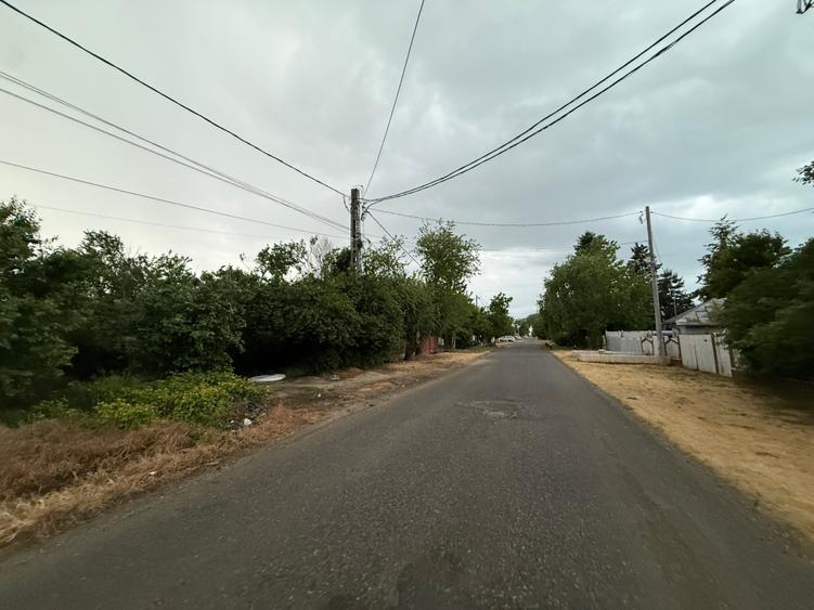 Teren Construcții intravilan de 1000 mp, în Adunații-Copăceni