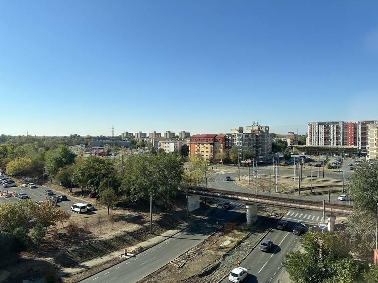 Apartament cu 2 camere semidecomandat în Micălaca