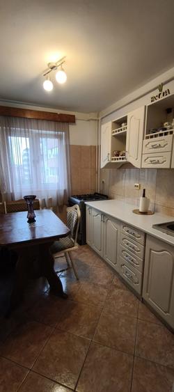Apartament cu 2 camere decomandat în Răcădău