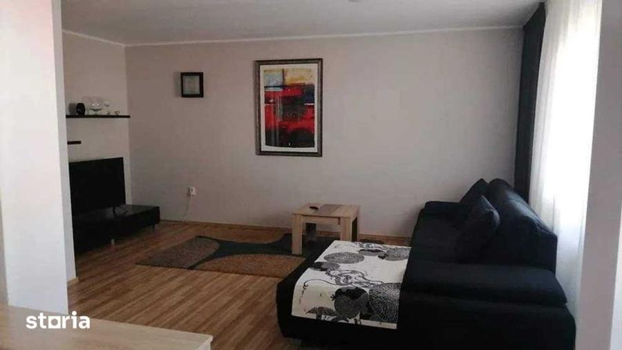 Apartament cu 2 camere, mobilat în Tolstoi