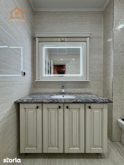 Apartament cu 4 camere decomandat, mobilat în Tractorul