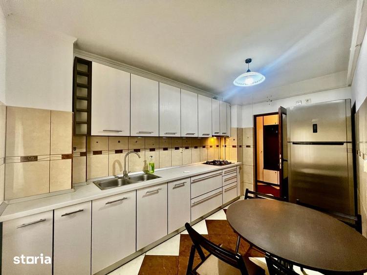 Apartament cu 4 camere decomandat, mobilat în Păcurari