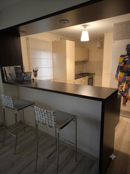Apartament cu 2 camere decomandat în Faleza Nord