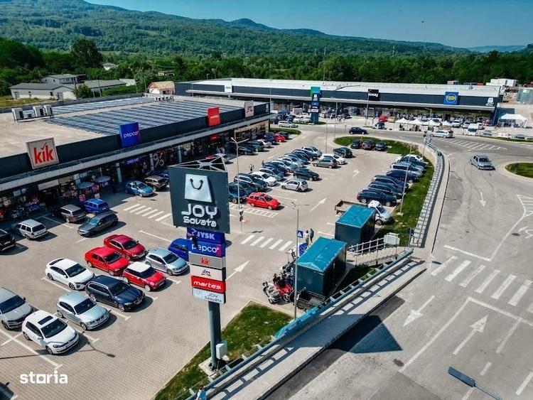Spațiu comercial, de 15 mp, în Central