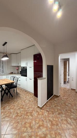 Apartament cu 2 camere, mobilat în Banu Manta