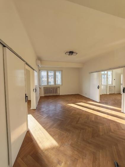 Apartament cu 3 camere decomandat, mobilat în Banu Manta