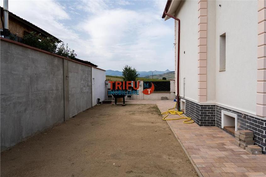 Casă individuală cu 4 camere cu Piscina în Ampoi 1