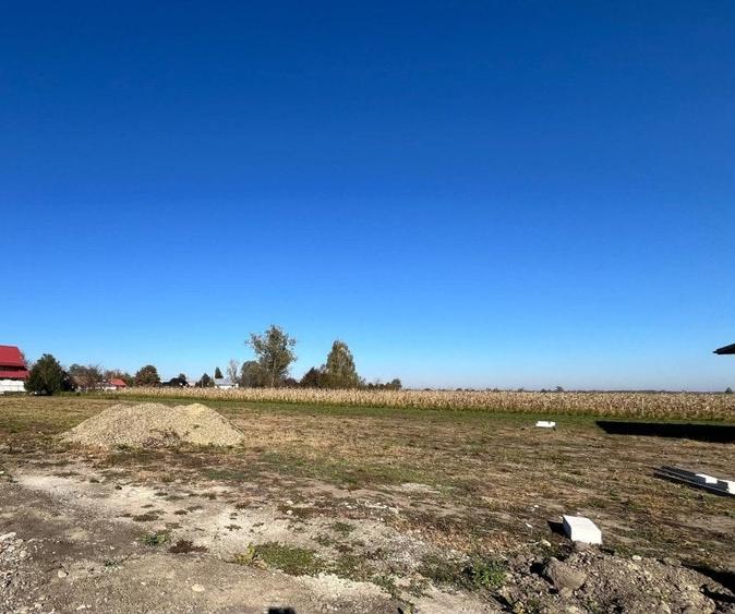 Teren Construcții intravilan de 1000 mp, în Frătăuții Vechi