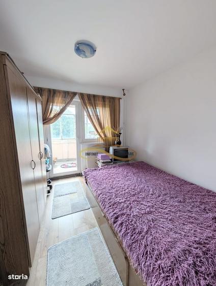 Apartament cu 3 camere decomandat în 9 Mai