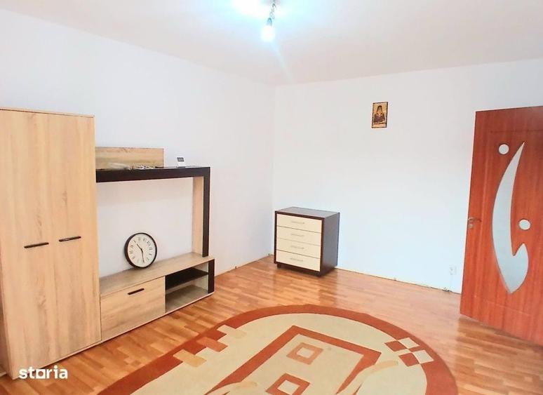Apartament cu 2 camere în Mircea cel Bătrân