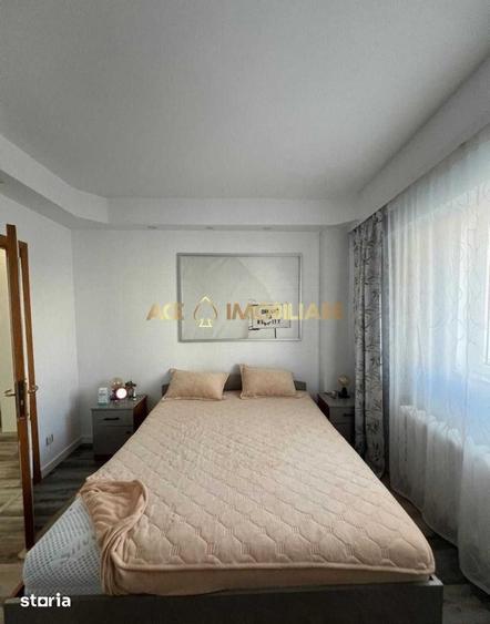 Apartament cu 3 camere, mobilat în Moșilor