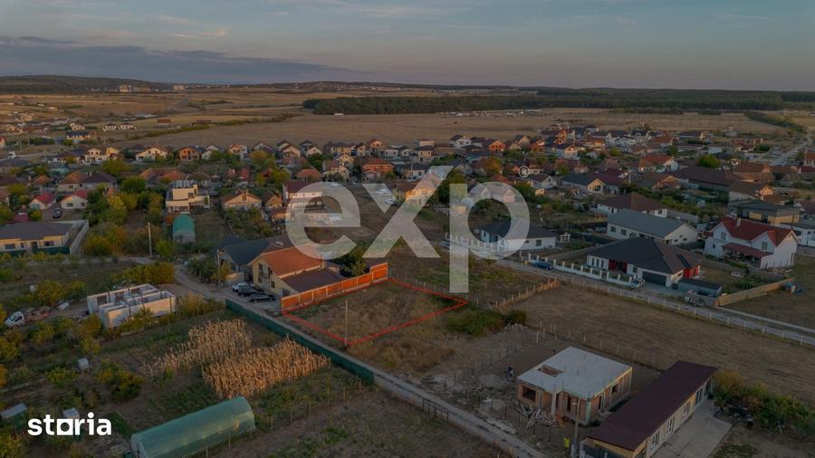 Teren de 503 mp, în Sânmartin
