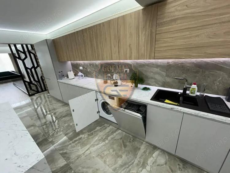 Apartament cu 4 camere în Nord