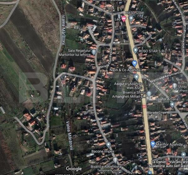 Teren de 3338 mp, în Central
