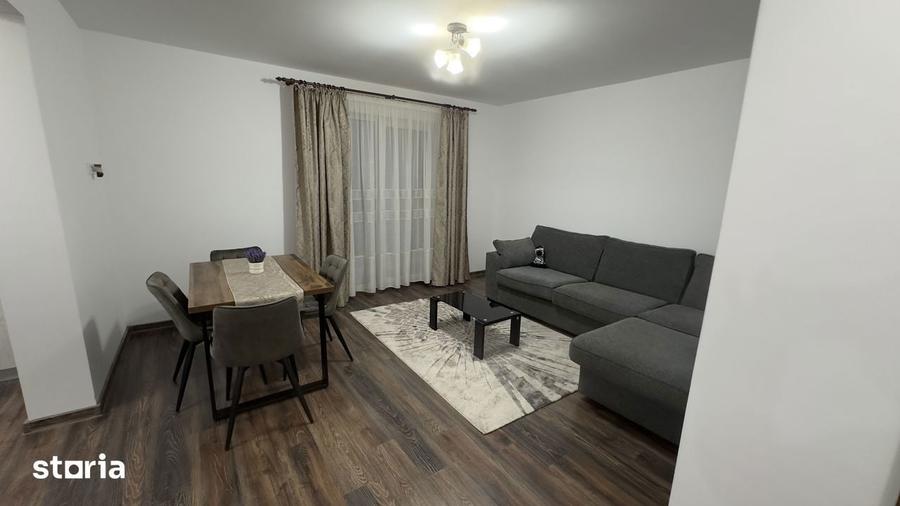 Apartament cu 3 camere în Centura
