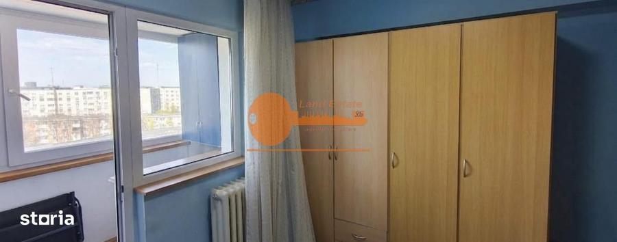Apartament cu 4 camere decomandat în Crângași