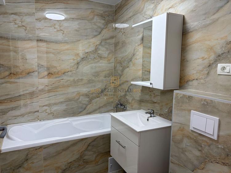 Apartament cu 2 camere semidecomandat, mobilat în Vest