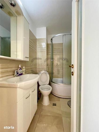 Apartament cu 4 camere decomandat în Unirii