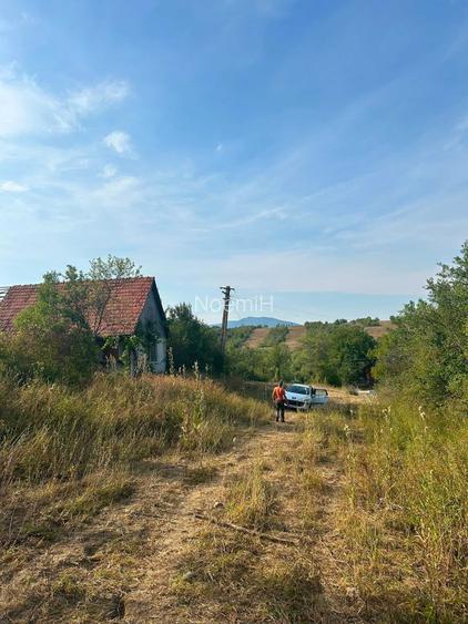 casa de vanzare si teren, toate actele impozitele si taxele platite la zi